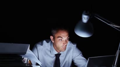 இரவு நீண்டநேரம் வேலை செய்தால் மறுநாள் ஜாக்கிங் போவது நல்லதல்ல - இதுபோல பல டிப்ஸ் உள்ளே...