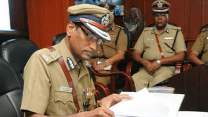 3 உதவி கமிஷனர்கள் அதிரடி மாற்றம் - டி.ஜி.பி. ராஜேந்திரன் உத்தரவு