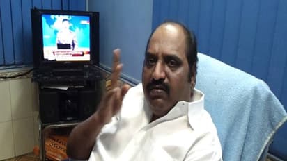 "அதிமுகவில் யார் 'நம்பர் ஒன் 420' என்பதில்தான் போட்டி" - ஜெ.அன்பழகன் கடும் தாக்கு!!