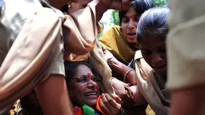 Land agitators give 2 days time to government, threaten jail bharo