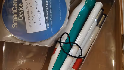 കാഴ്ചയില്ലാത്ത വനിതകളെ ഇനി സ്മാർട്ട് കെയ്ൻ വഴികാട്ടും