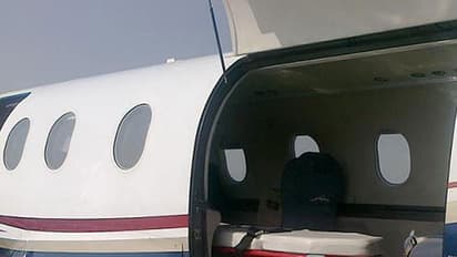 എയർ ആംബുലൻസ് അപകടത്തിൽപ്പെട്ട് പൈലറ്റ് മരിച്ചു