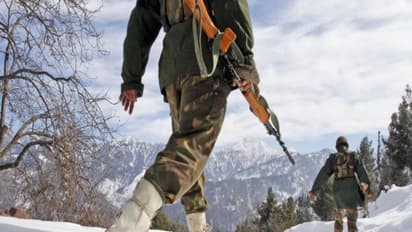 இந்திய ராணுவம் மீண்டும் ‘சர்ஜிகல் ஸ்டிரைக்’ - 3 பாகிஸ்தான் வீரர்கள் சுட்டுக் கொலை