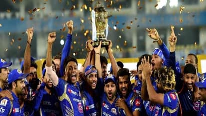 ஐபிஎல் தொடங்க இரண்டே வாரம் தான் இருக்கு.. கடைசி நேரத்தில் மும்பை அணி செய்த வேலை