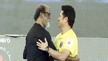 சூப்பர் ஸ்டார் ரஜினிக்கு சூப்பர் பேட்ஸ்மென் சச்சின் பிறந்த நாள் வாழ்த்து