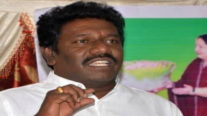 "திமிர் பேச்சு பேசிய கருணாஸே ராஜினமா செய்..!!!" - திருவாடனை மக்கள் கொந்தளிப்பு