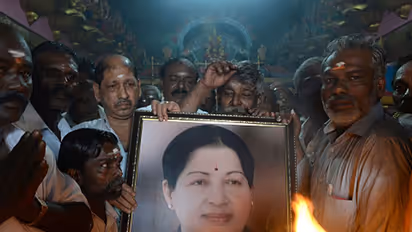 Tamil Nadu: Statue of former chief minister Jayalalithaa unveiled at AIADMK headquarters on her birthday