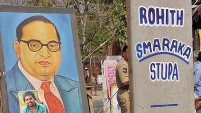 ഹൈദരാബാദ് കേന്ദ്ര സര്വകലാശാലയിലെ സമരപ്പന്തല് തകര്ക്കപ്പെട്ട നിലയില്