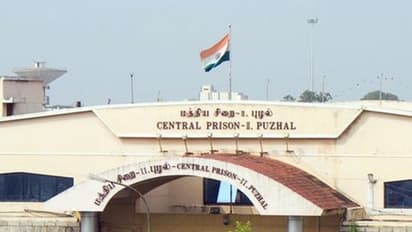 புழல் சிறையில் 3 ஆண்டுகளாக கைதியாக தவிப்பு... பிரபல சூப்பர்ஹிட் இயக்குநருக்கு இப்படி ஒரு நிலைமையா?