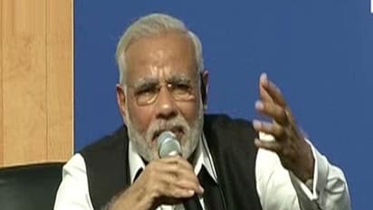 "குஜராத் மக்களின் வளர்ச்சியை பார்த்து காங்கிரஸ் பொறாமைப்படுகிறது..." பில்டப் கொடுக்கும் பிரதமர் மோடி...