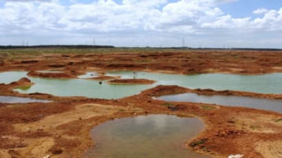 சோர்ந்து போன சோழவரம் ஏரி... 12 ஆண்டுகளுக்குப் பின் வறண்டது