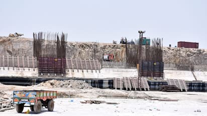 జగన్కు షాక్: రివర్స్ టెండరింగ్పై పీపీఏను నివేదిక కోరిన కేంద్రం