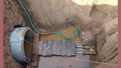 ദേശീയപാത വികസനം; പീച്ചി ഡാമില്‍ നിന്നുള്ള പ്രധാന പൈപ്പ് ലൈന്‍ പൊട്ടി പാഴായത് രണ്ട് ലക്ഷം ലിറ്റര്‍ വെള്ളം