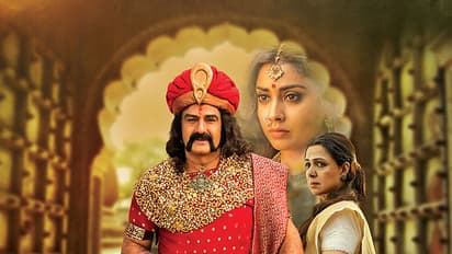 శాతకర్ణి షూటింగులో క్రిష్ తలపట్టుకునేలా చేసిన ముగ్గురు