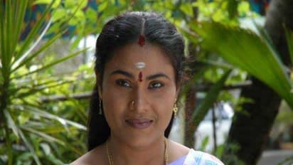 என் மீது குத்தப்பட்ட இந்த முத்திரை...! வாய்ப்புகள் இல்லை...! வருத்தத்தோடு கூறும் சீரியல் நடிகை கௌதமி..!