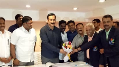 மீண்டும் தலைவரானார் அன்புமணி..! நீக்கமும் சேர்ப்பும்..!