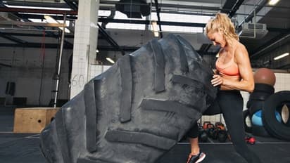 டயட் என்னும் பெயரில் பட்டினிக் கிடந்தால் உடல் எடைக் குறையுமா? முறையான உடற்பயிற்சி செய்யணும்…