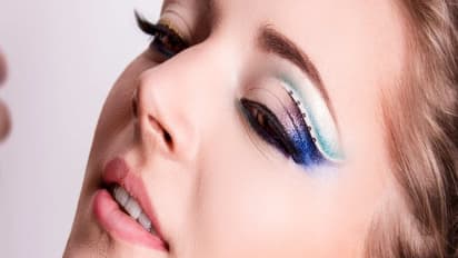 মেক আপ করার আগে মাথায় রাখুন ৫টি বিষয়! না হলে ত্বকের বড় ক্ষতি হতে পারে