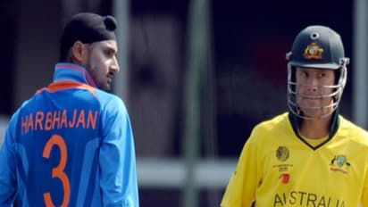 ரிக்கி பாண்டிங் என் முகத்தை பார்த்தே அவுட் ஆயிடுவாரு..! மனரீதியாக பாண்டிங்கை நிரந்தரமா வீழ்த்திய ஹர்பஜன் சிங்