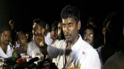 அய்யோ ஆளவிடுங்க சாமி !! அலறி அடித்து ஓடிய நடிகர் விஷால் !!!