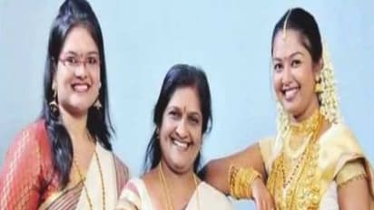 கள்ளநோட்டு அச்சிட்ட பிரபல நடிகை...! பொடி வைத்து பிடித்த போலிஸ்..வெளிவந்த மேலும் அதிர்ச்சியூட்டும் தகவல்...!