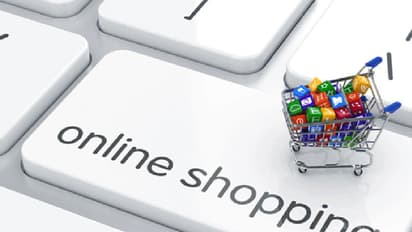 ഹൈടെക് മോഷണവും വില്പ്പനയും; ഇ-ബേ വഴി സ്ത്രീ വിറ്റത് കോടികളുടെ സാധനങ്ങള്.!