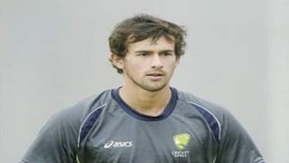 காயம் காரணமாக இந்தியாவுக்கு எதிரான தொடரில் இருந்து விலகினார் ஆஷ்டன் அகர்…