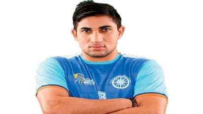 ரூ.93 இலட்சத்துக்கு விலைப் போனார் இந்திய வீரர் நிதின் தோமர்;