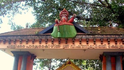 ദേശീയപാത വികസനം; ക്ഷേത്രം സംരക്ഷിക്കാൻ വിശ്വാസികളുടെ നിരാഹാര സമരം