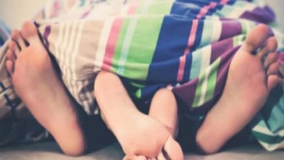 ఇంకో స్త్రీతో భర్త.. తెలిసిన భార్య ఏం చేసిందంటే..