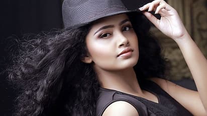 Why were audience stunned by Anupama Parameswaran's speech