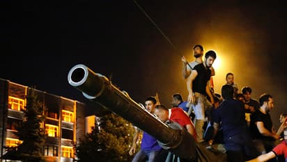 തുര്ക്കിയില് നടക്കുന്നത്