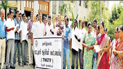 அரசுப் பள்ளிகளை மேம்படுத்தாமல் தனியார் பள்ளிகளுக்கு நிதி தருகிறீர்களே - தமிழக அரசுக்கு கொட்டு வைக்கும் ஆசிரியர்கள்...