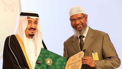 ഇന്ത്യ അന്വേഷിക്കുന്ന സാകിര് നായികിന് സൗദി പൗരത്വം? സത്യം ഇതാണ്...