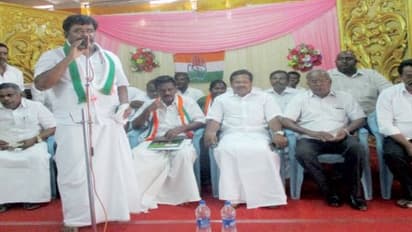 தமிழக விவசாயிகளுக்கு பயிர் காப்பீட்டுத் தொகையை உடனே வழங்க வேண்டும் - காங்கிரசு தீர்மானம்…