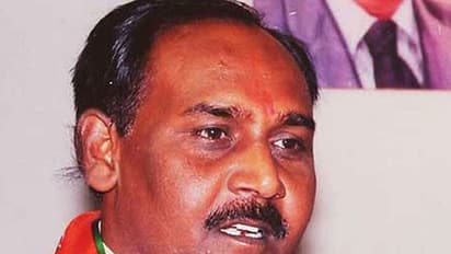 രാജ്യത്തെ ഏക ഹാപ്പിനെസ് വകുപ്പ് മന്ത്രി കൊലപാതക കേസില് ഒളിവില്