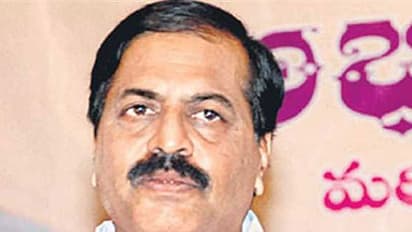 టిఎన్జీవో లీడర్ దేవీ ప్రసాద్ కు ఛెయిర్మన్ పదవి