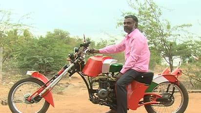 ಓದಿದ್ದು SSLC, ಸೃಷ್ಟಿಸಿದ್ದು ಸ್ಪೆಷಲ್ ಬೈಕ್: ಹಳೆಯ ಬೈಕ್'ಗೆ ವಿನೂತನ ಸ್ಪರ್ಶ ನೀಡಿದ ಕಾರ್ಪೆಂಟರ್