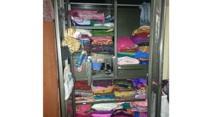 வீட்டை திறந்து வைத்து குளிக்க சென்ற உரிமையாளர் - சைக்கிள் கேப்பில் நகையை ஆட்டைய போட்ட பலே திருடன்...!!!