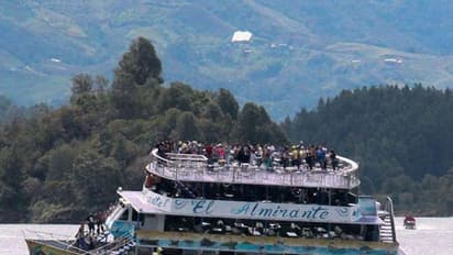 Boat Accident: నీట మునిగిన ప‌డ‌వ‌.. 15 మంది మృతి, 19 మంది గల్లంతు