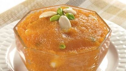 ಸೇಬು ಮತ್ತು ಬಾದಾಮಿ ಹಲ್ವ