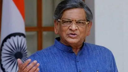 Former Karnataka CM SM Krishna put on respiratory support: Report