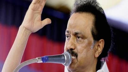 தமிழனின் தன்மானத்தின் மீதான தாக்குதல்.. காவிமயமாகும் பல்கலைக்கழகங்கள்!! கொதித்தெழுந்த ஸ்டாலின்