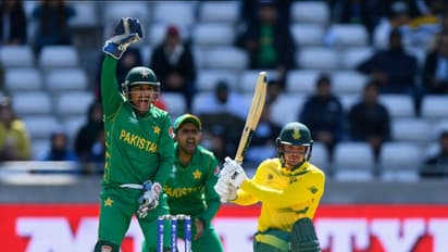 ಹರಿಣಗಳ ಪಡೆಯನ್ನು ಮಣಿಸಿದ ಪಾಕ್'ಗೆ ಸೆಮಿಫೈನಲ್ ಆಸೆ ಜೀವಂತ