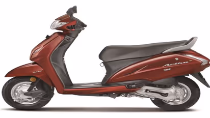 அட்டகாசமான “ஹோண்டா ஆக்டிவா 4ஜி பிஎஸ்4”அறிமுகம் ...! விலை ரூ. 50, 730 மட்டுமே....