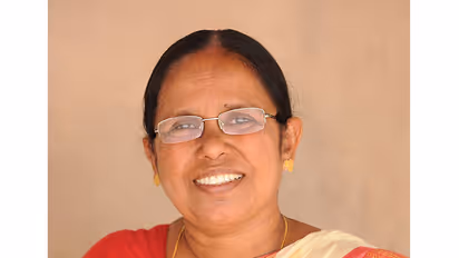 ആത്മഹത്യാ പ്രവണത വര്‍ധിച്ചു വരുന്നത് ആശങ്കാജനകമെന്ന് മന്ത്രി കെ കെ ശൈലജ ടീച്ചര്‍