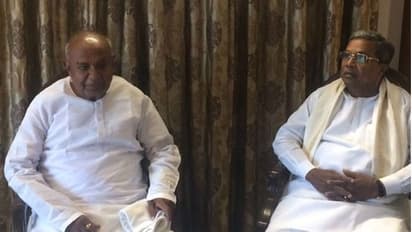 ಒಂದೇ ವಿಮಾನದಲ್ಲಿ ದೇವೇಗೌಡ-ಸಿದ್ದರಾಮಯ್ಯ : ಎಲ್ಲಿಗೆ ಪಯಣ?