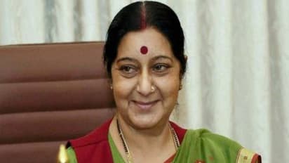 சிகிச்சைக்கு காத்திருக்கும் எல்லோருக்கும் விசா... பாகிஸ்தானியருக்கு சுஷ்மா ஸ்வராஜ் அளித்த தீபாவளி பரிசு