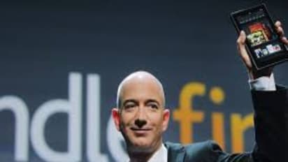 ‘அமேசான்’ நிறுவனரை உச்சத்தில்....உட்கார வைத்த ‘பிளாக் பிரைடே’...உலக பணக்காரர்கள் பட்டியலில் முதலிடம் பிடித்தார்; சொத்து மதிப்பு தெரியுமா?