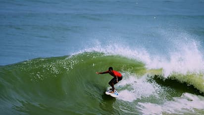 Surfing stars descend on Mangaluru